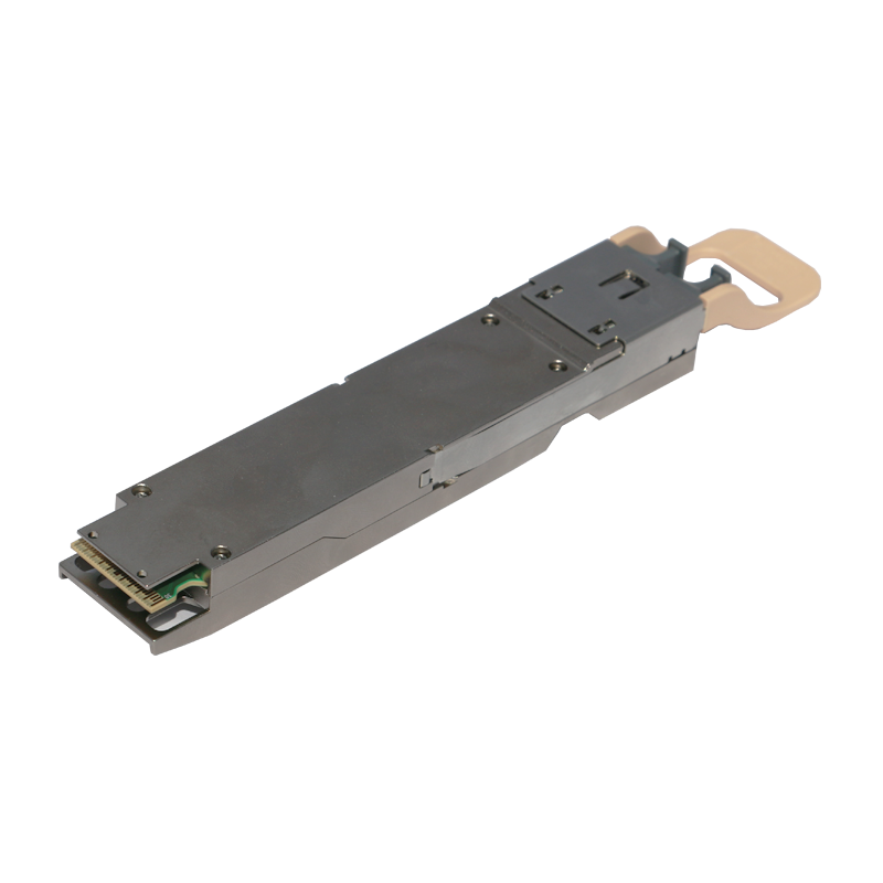 Den hot-pluggable funktion af 100G QSFP28 optiske transceivere forbedrer i høj grad vedligeholdelsen og pålideligheden af ​​netværksudstyr